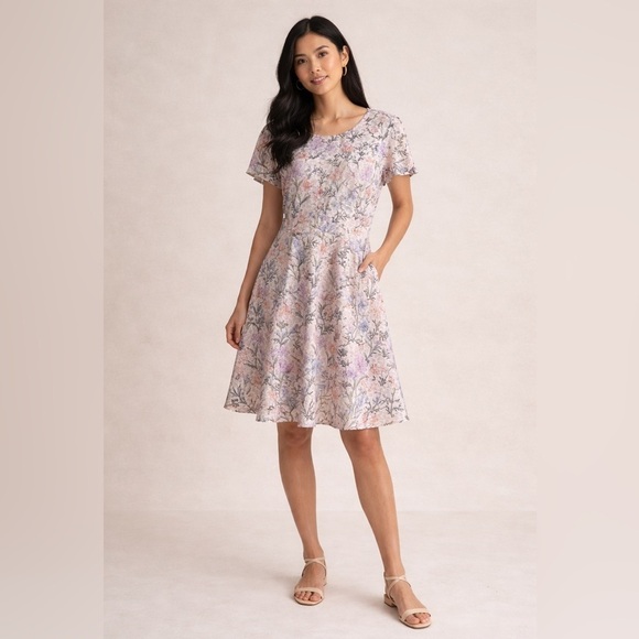 Kensie Dresses & Skirts - Kensie lace dress size 14 NWT